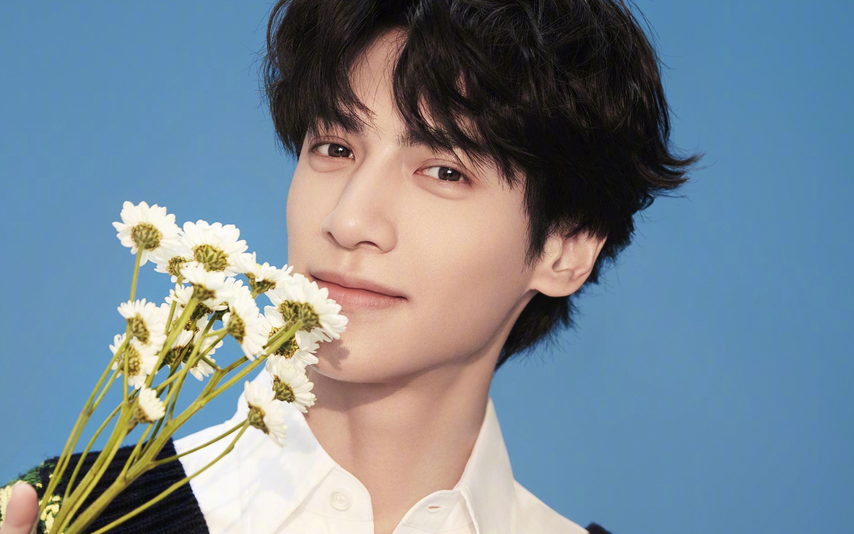 AYX SPORTS-球场变革：最新高科技设备带来的比赛变革，球场设计