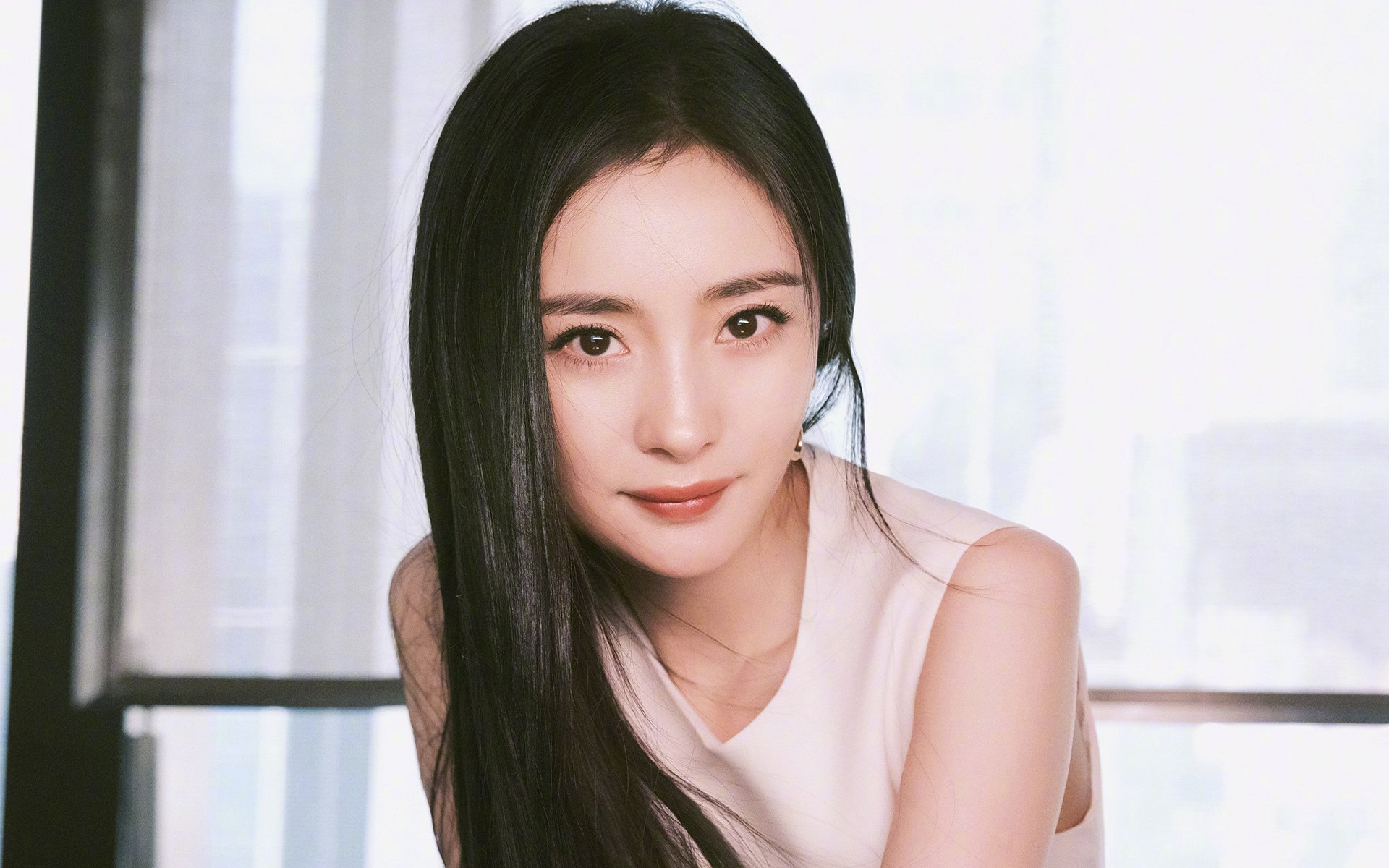 前曼联主帅滕哈赫成为阿贾克斯新任主教练的热门人选。,曼联vs阿贾克斯夺冠