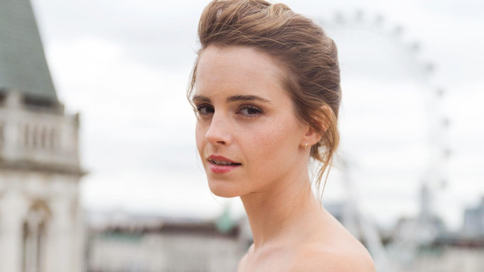 爱游戏娱乐-里约奥运回顾：美国篮球队夺冠瞬间令人难忘，里约奥运会美国男篮得分