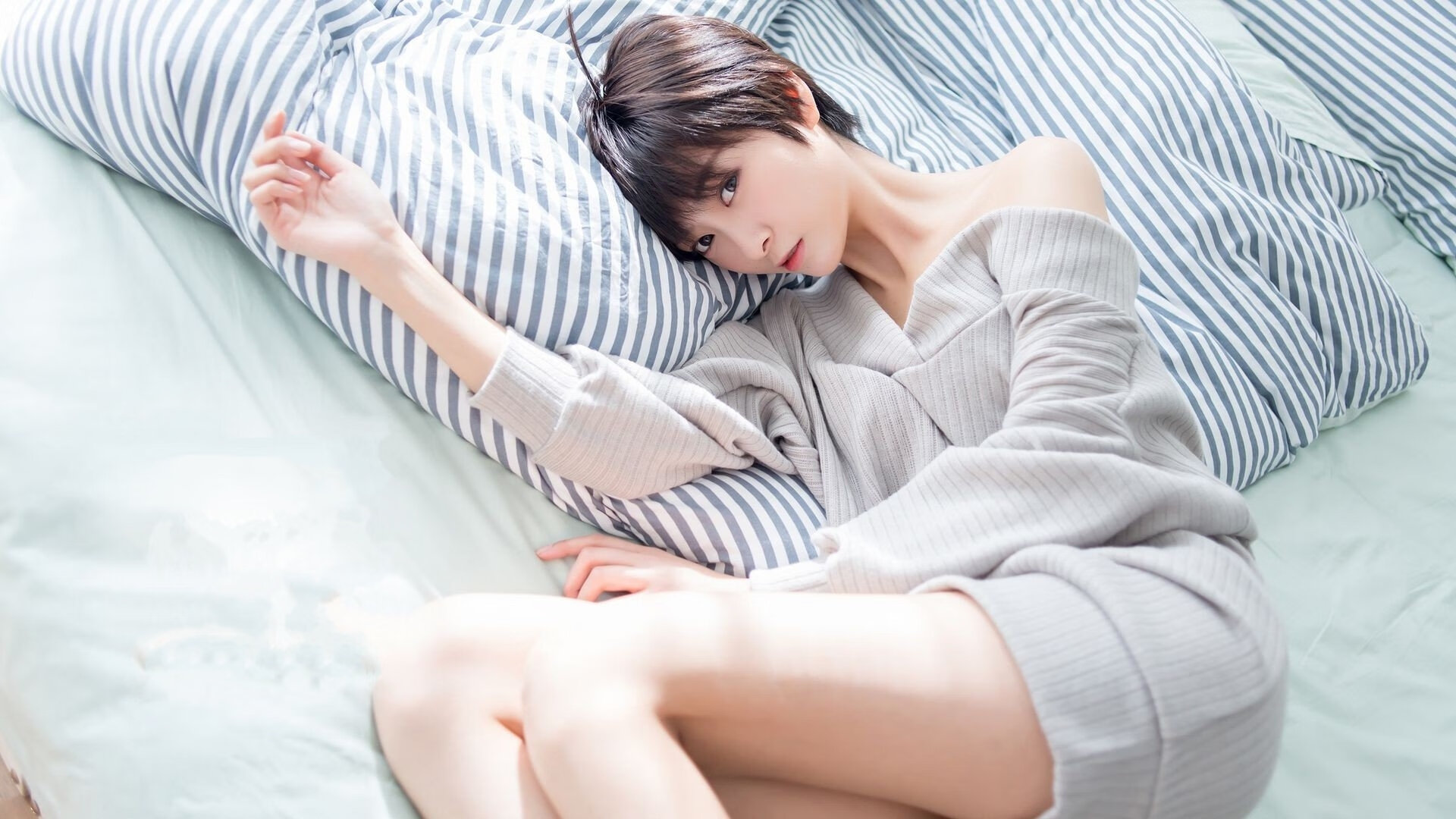 爱游戏体育官方网站-跳水赛陈艺文动作难度升级，跳水冠军陈艺文